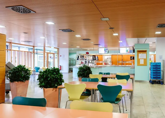 Akademie Des Sports Im Landessportbund Niedersachsen * Hannover