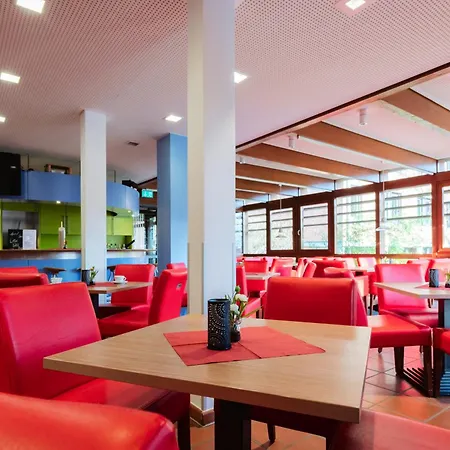 Hotel Akademie Des Sports Im Landessportbund Niedersachsen *