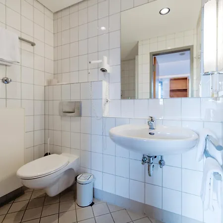 Otel Akademie Des Sports Im Landessportbund Niedersachsen
